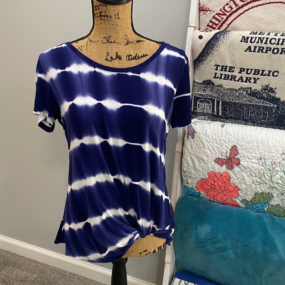 Nine Britton Navy and White Tie-Dye Top